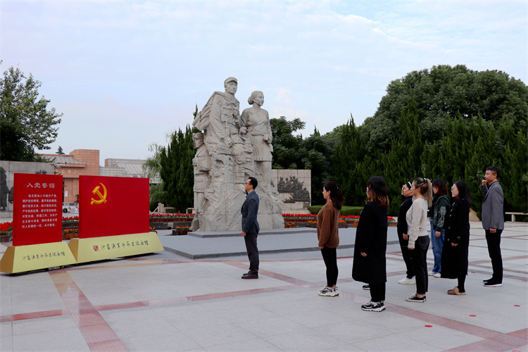 微信图片_20221101165225.jpg